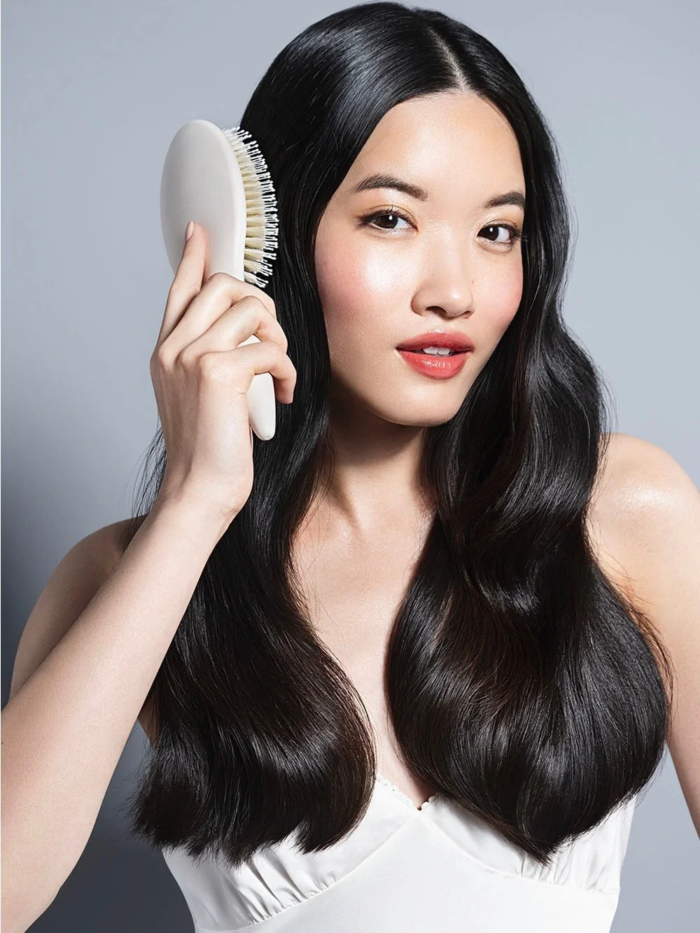 The Hair Edit Finish & Shine Boar Bristle Brush & Kitsch Bow Claw Clip